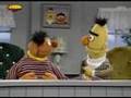 Bert & Ernie - Tegenovergesteld Spel